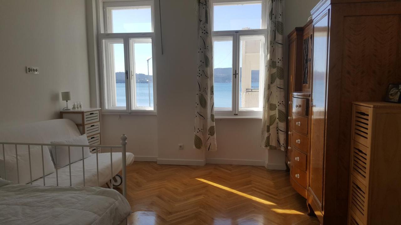 Room Next To Porto Montenegro Tivat Bagian luar foto